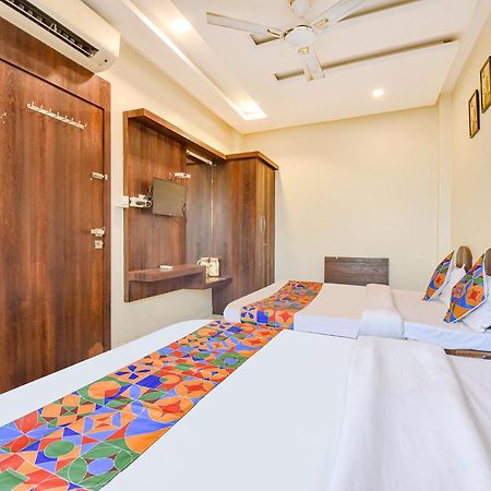 Fabexpress Ta Paradise Ujjain Luaran gambar