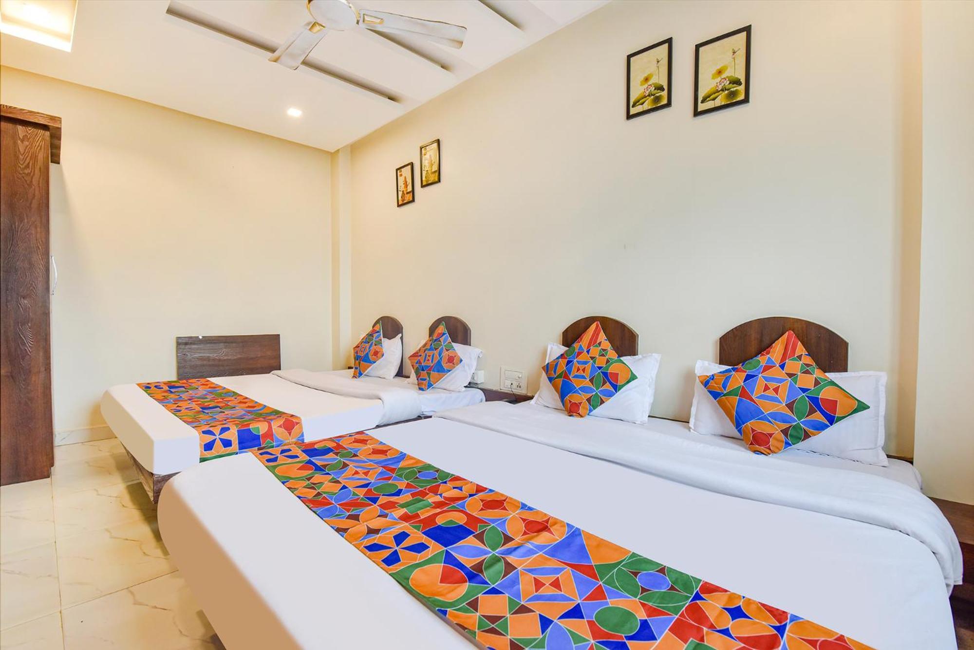 Fabexpress Ta Paradise Ujjain Luaran gambar