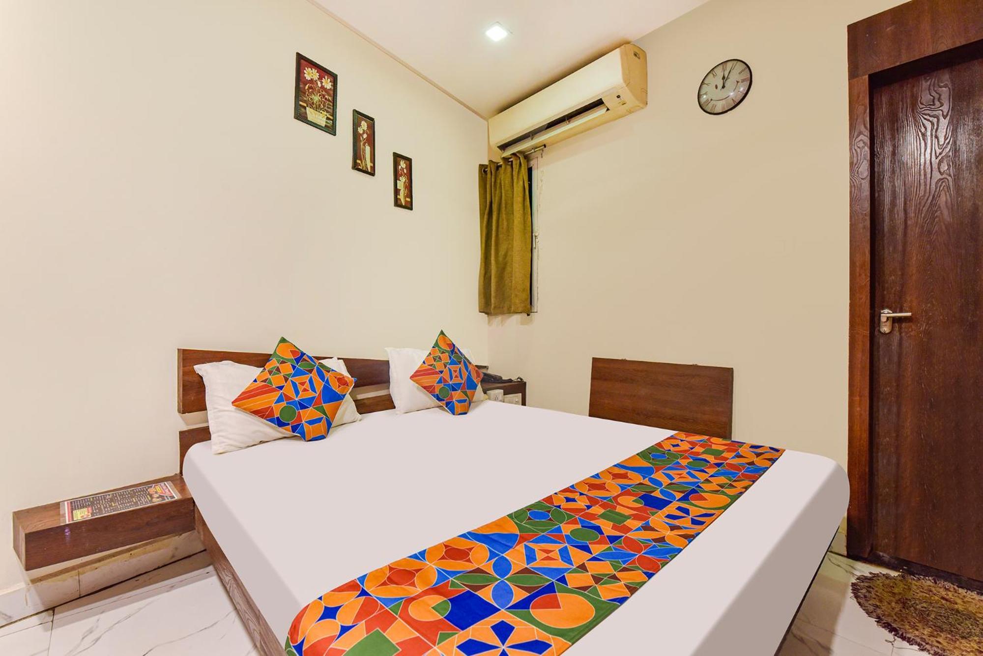 Fabexpress Ta Paradise Ujjain Luaran gambar